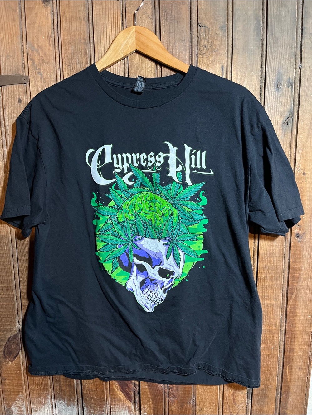 Black Cypress Hill Graphic Tee with Green Skull Design